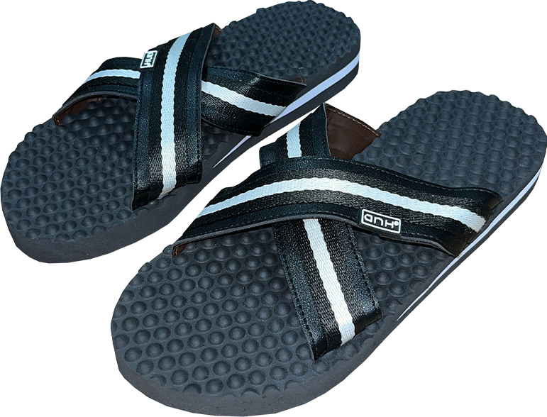 Slip On Massage Black White