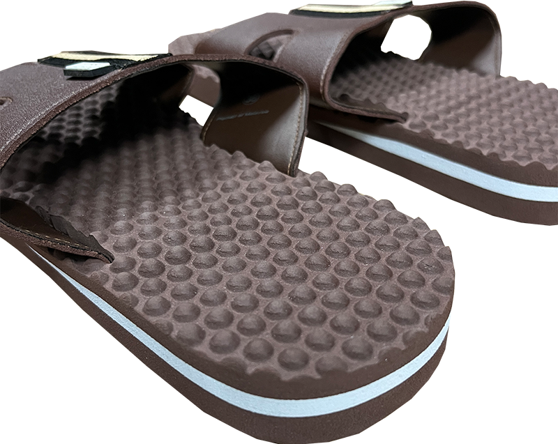 Slip On Massage Brown Basic
